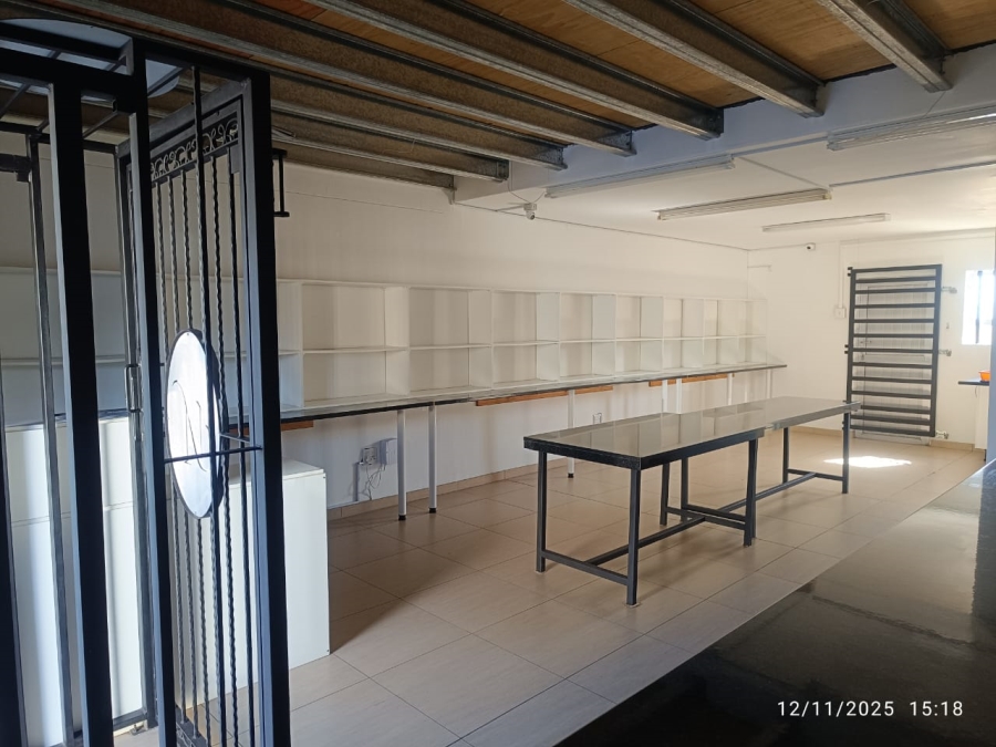 To Let Commercial Property for Rent in Ballito Commercial District KwaZulu-Natal