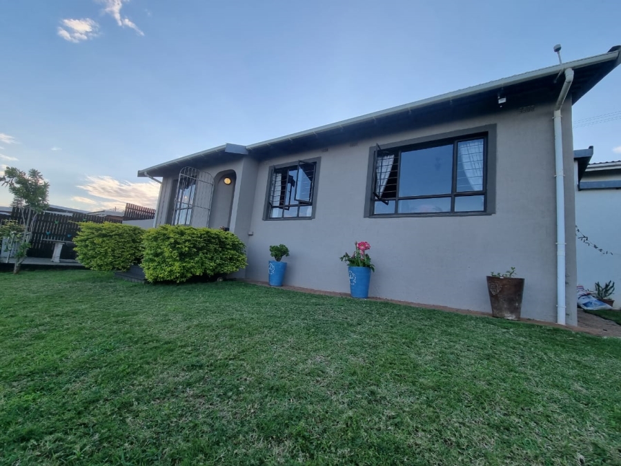 3 Bedroom Property for Sale in Doonside KwaZulu-Natal