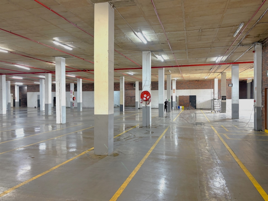 To Let Commercial Property for Rent in Briardene KwaZulu-Natal