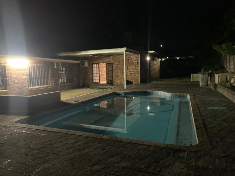 To Let 3 Bedroom Property for Rent in Birdswood KwaZulu-Natal