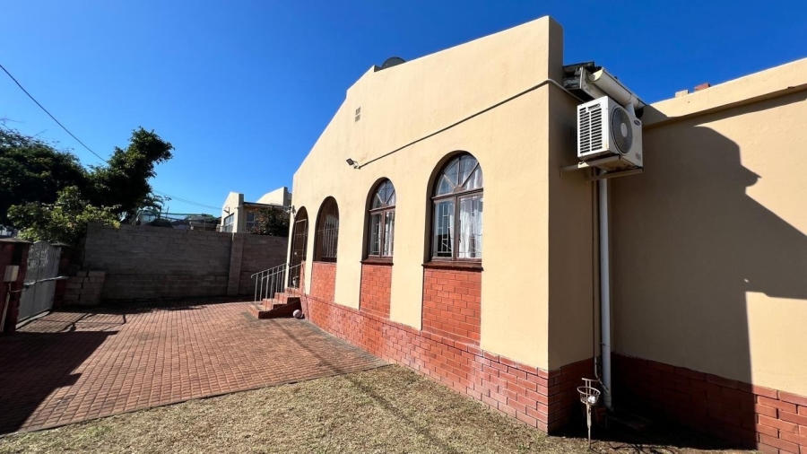 3 Bedroom Property for Sale in Ocean View KwaZulu-Natal