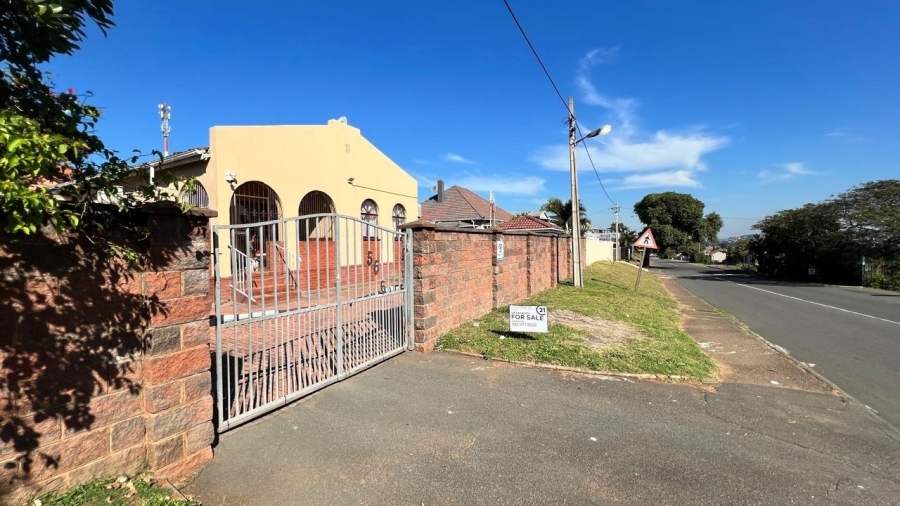 3 Bedroom Property for Sale in Ocean View KwaZulu-Natal