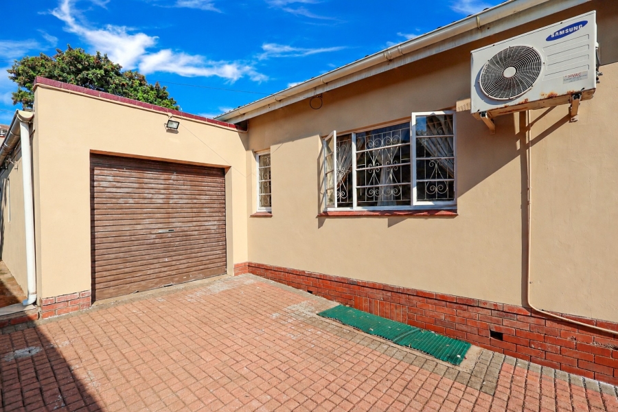 3 Bedroom Property for Sale in Ocean View KwaZulu-Natal
