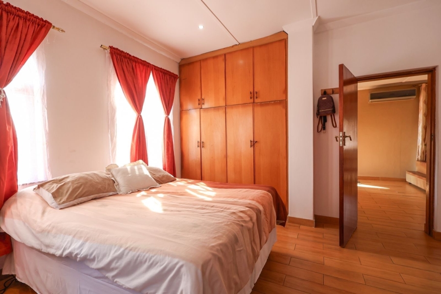 3 Bedroom Property for Sale in Ocean View KwaZulu-Natal