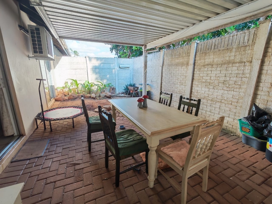 3 Bedroom Property for Sale in Sunningdale KwaZulu-Natal