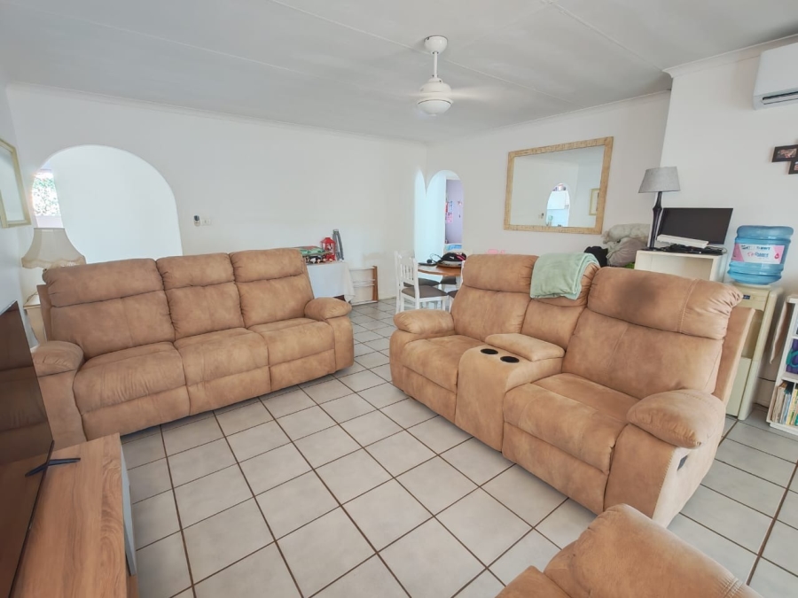 3 Bedroom Property for Sale in Sunningdale KwaZulu-Natal