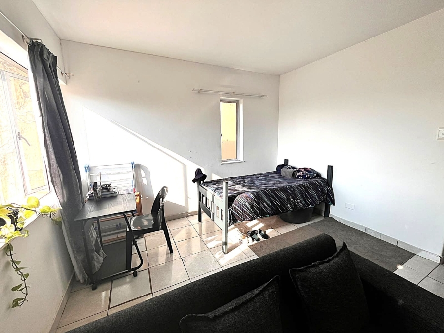 To Let 2 Bedroom Property for Rent in Bluff KwaZulu-Natal