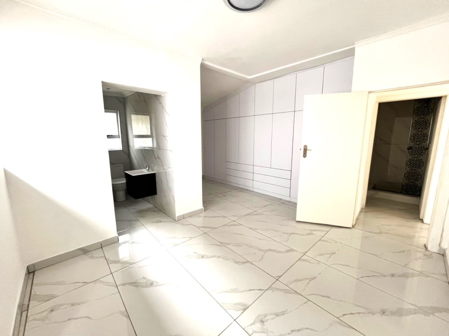 3 Bedroom Property for Sale in Brighton Beach KwaZulu-Natal