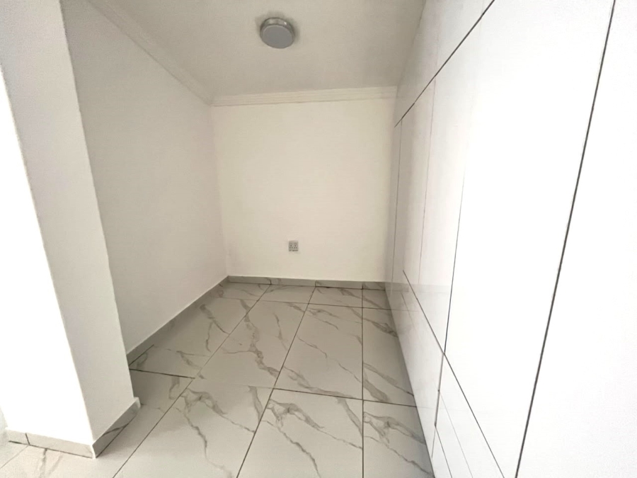 3 Bedroom Property for Sale in Brighton Beach KwaZulu-Natal