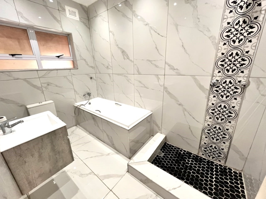 3 Bedroom Property for Sale in Brighton Beach KwaZulu-Natal