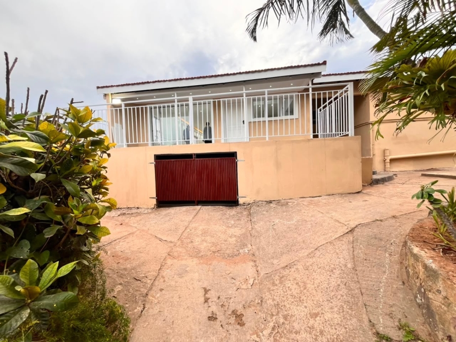 3 Bedroom Property for Sale in Brighton Beach KwaZulu-Natal