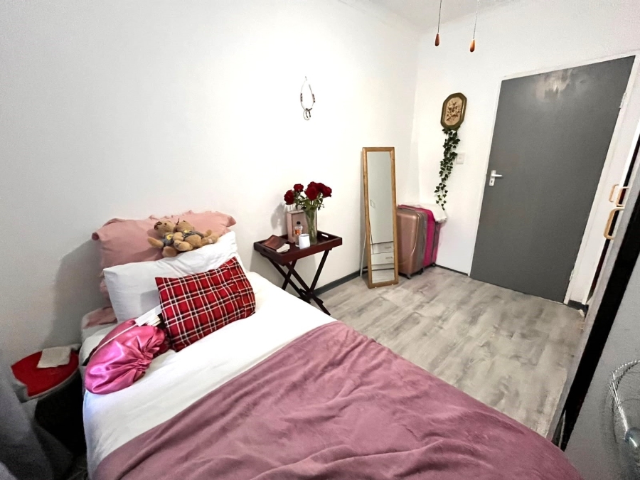 2 Bedroom Property for Sale in Brighton Beach KwaZulu-Natal