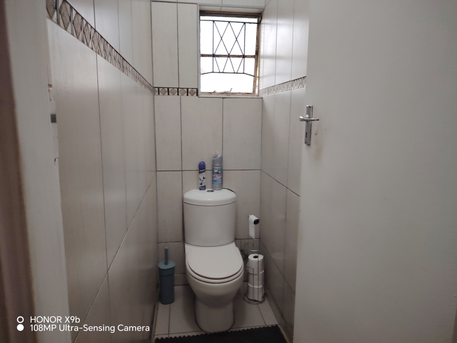 3 Bedroom Property for Sale in Woodlands KwaZulu-Natal