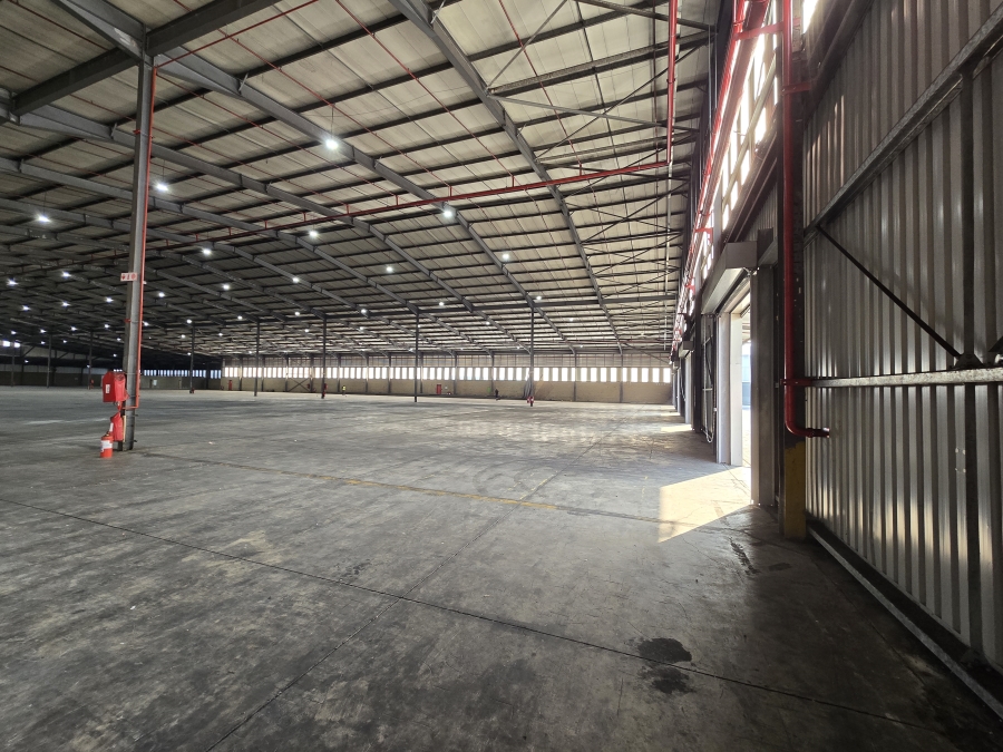 To Let Commercial Property for Rent in Mobeni KwaZulu-Natal