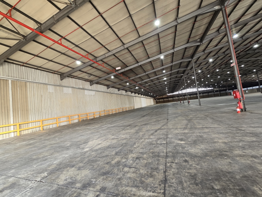 To Let Commercial Property for Rent in Mobeni KwaZulu-Natal