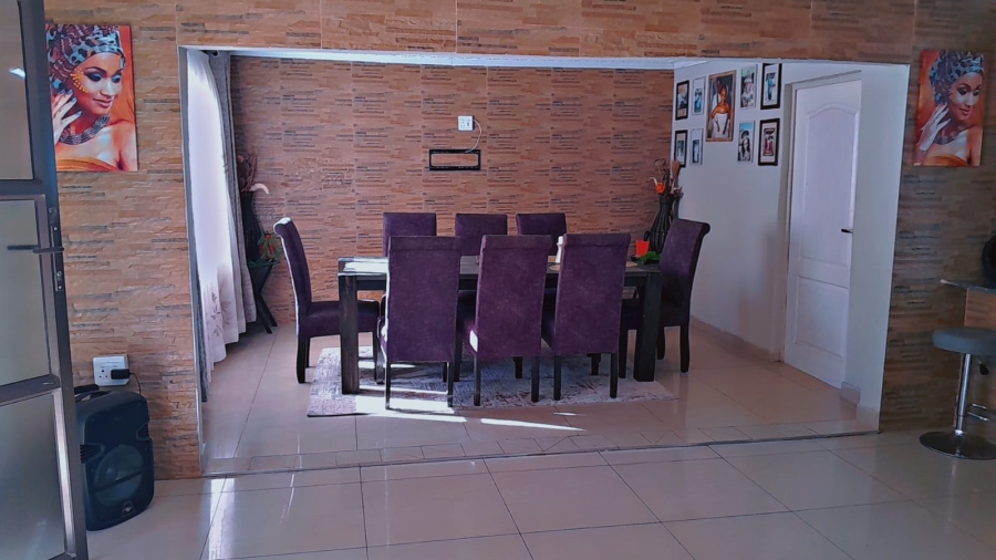 5 Bedroom Property for Sale in Hazelmere KwaZulu-Natal