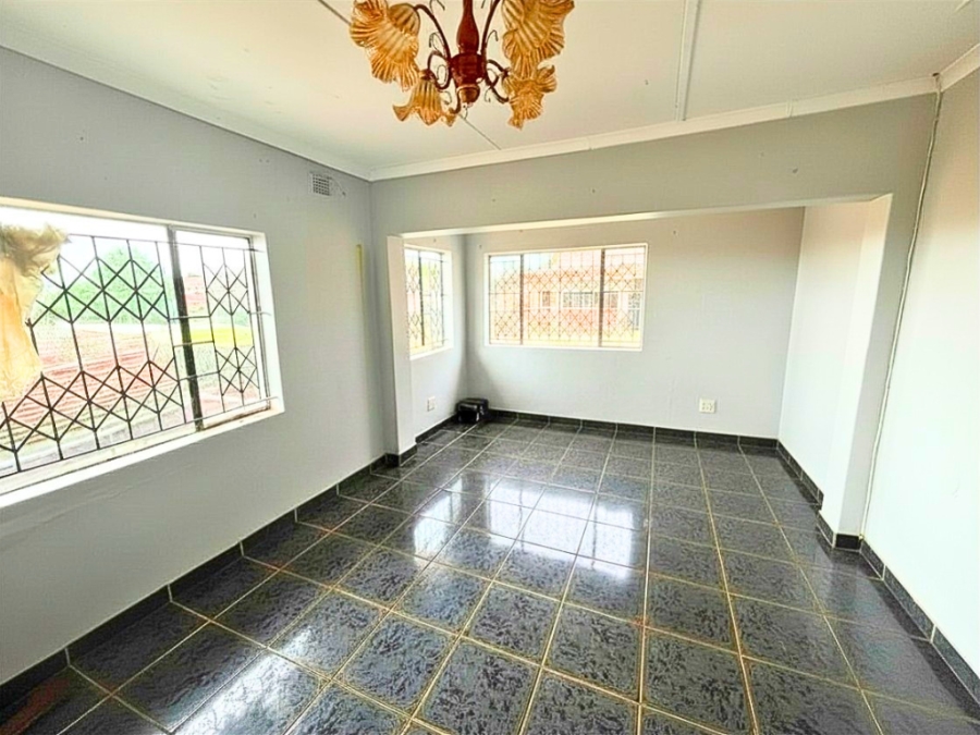 4 Bedroom Property for Sale in Bombay Heights KwaZulu-Natal