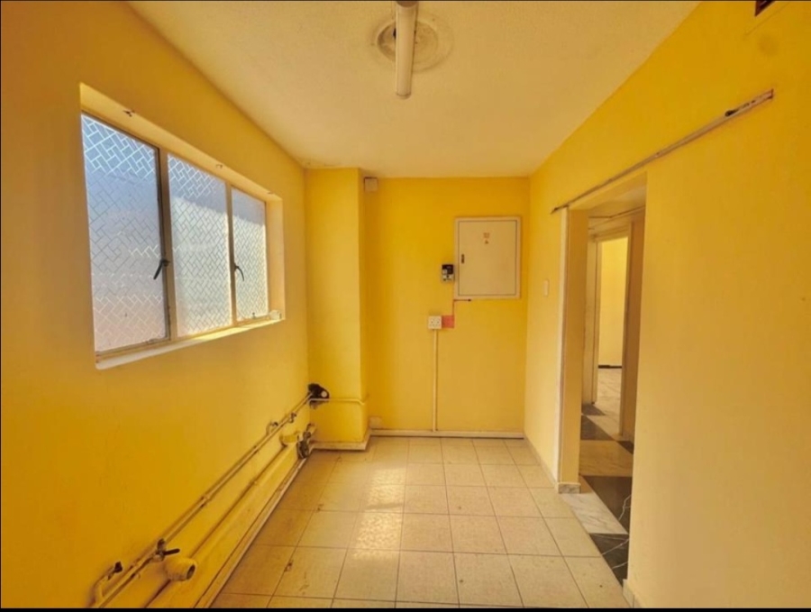 To Let Commercial Property for Rent in Bulwer KwaZulu-Natal