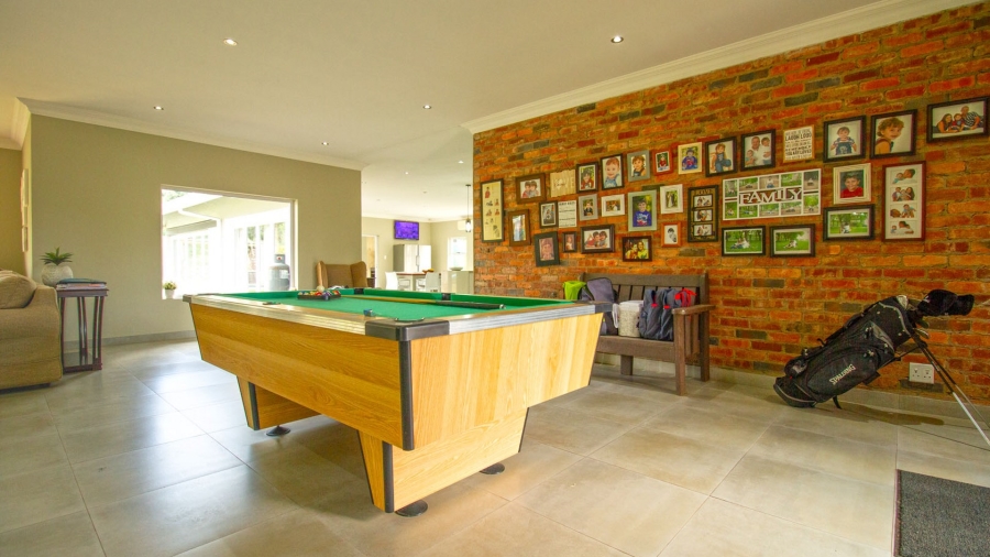 4 Bedroom Property for Sale in Winston Park KwaZulu-Natal