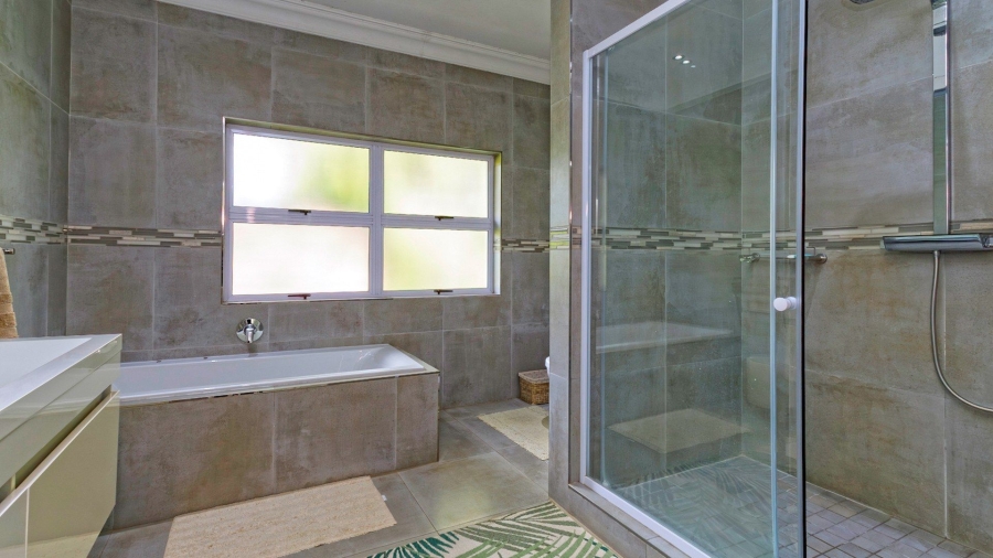 4 Bedroom Property for Sale in Winston Park KwaZulu-Natal