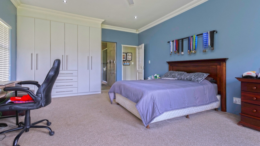4 Bedroom Property for Sale in Winston Park KwaZulu-Natal