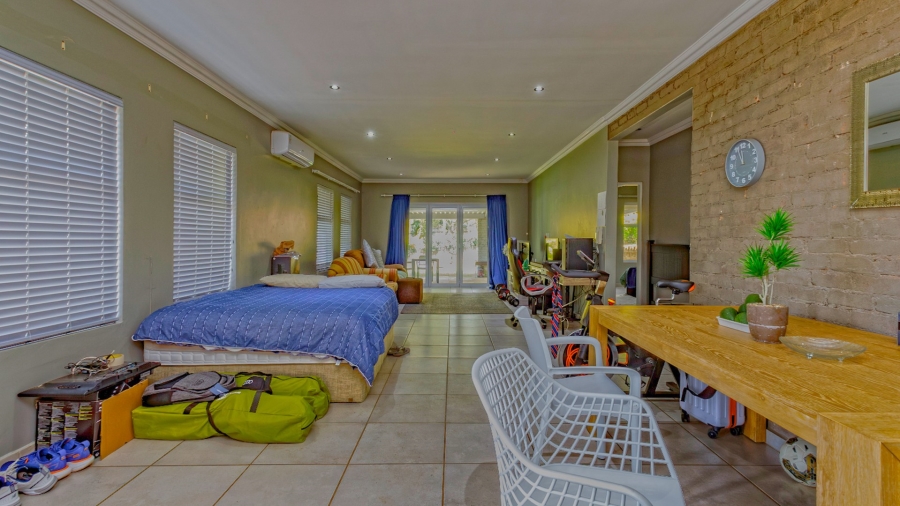 4 Bedroom Property for Sale in Winston Park KwaZulu-Natal