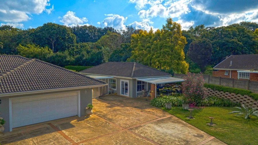4 Bedroom Property for Sale in Winston Park KwaZulu-Natal