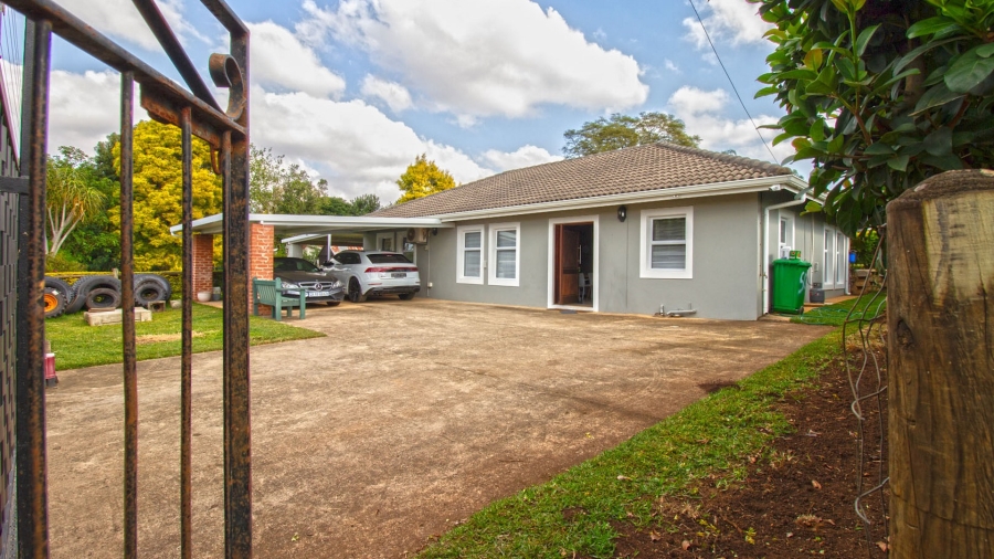 4 Bedroom Property for Sale in Winston Park KwaZulu-Natal