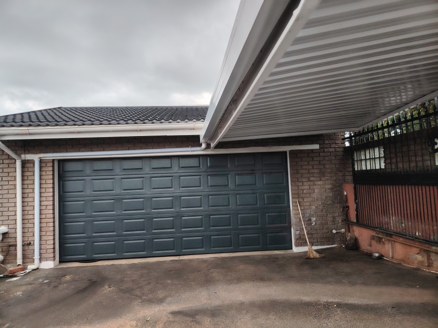 3 Bedroom Property for Sale in Reservoir Hills KwaZulu-Natal