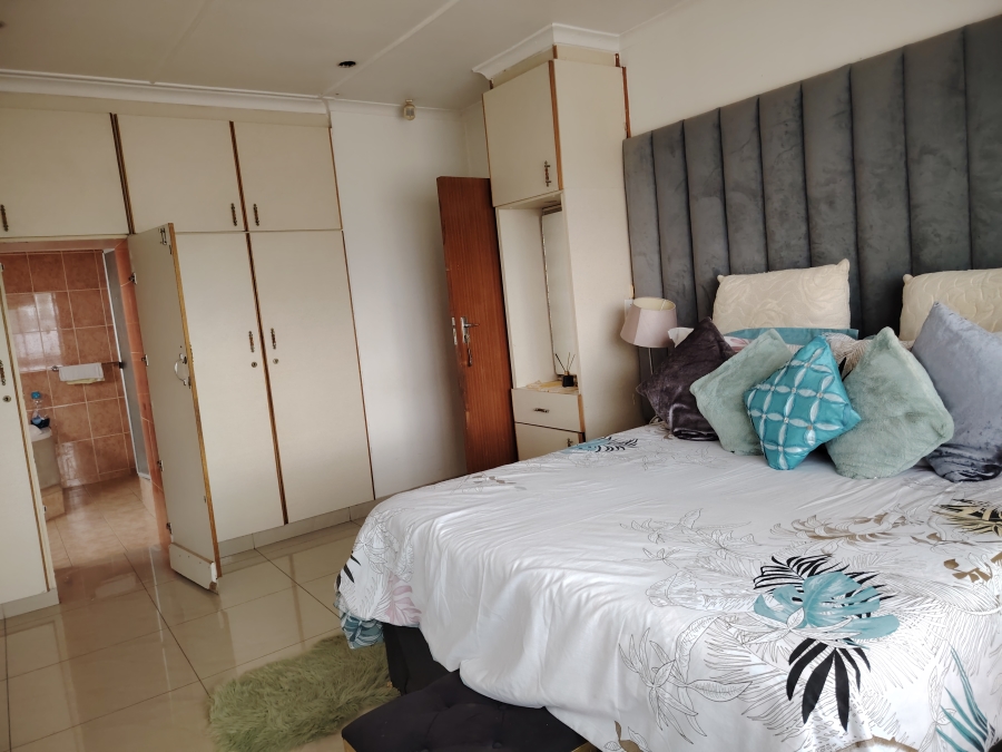 3 Bedroom Property for Sale in Reservoir Hills KwaZulu-Natal