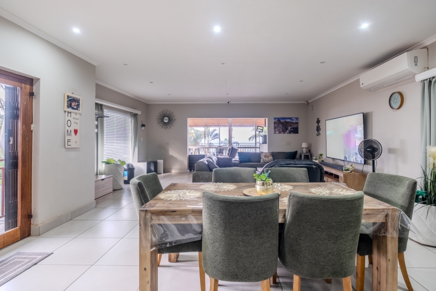 6 Bedroom Property for Sale in Glen Ashley KwaZulu-Natal