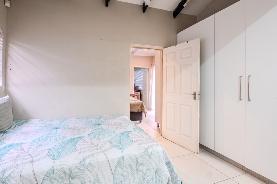 6 Bedroom Property for Sale in Glen Ashley KwaZulu-Natal
