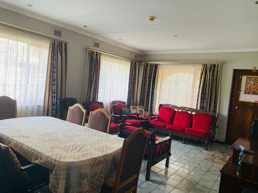5 Bedroom Property for Sale in Reservoir Hills KwaZulu-Natal