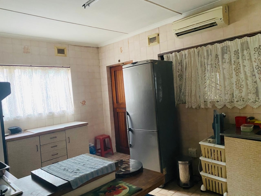 5 Bedroom Property for Sale in Reservoir Hills KwaZulu-Natal