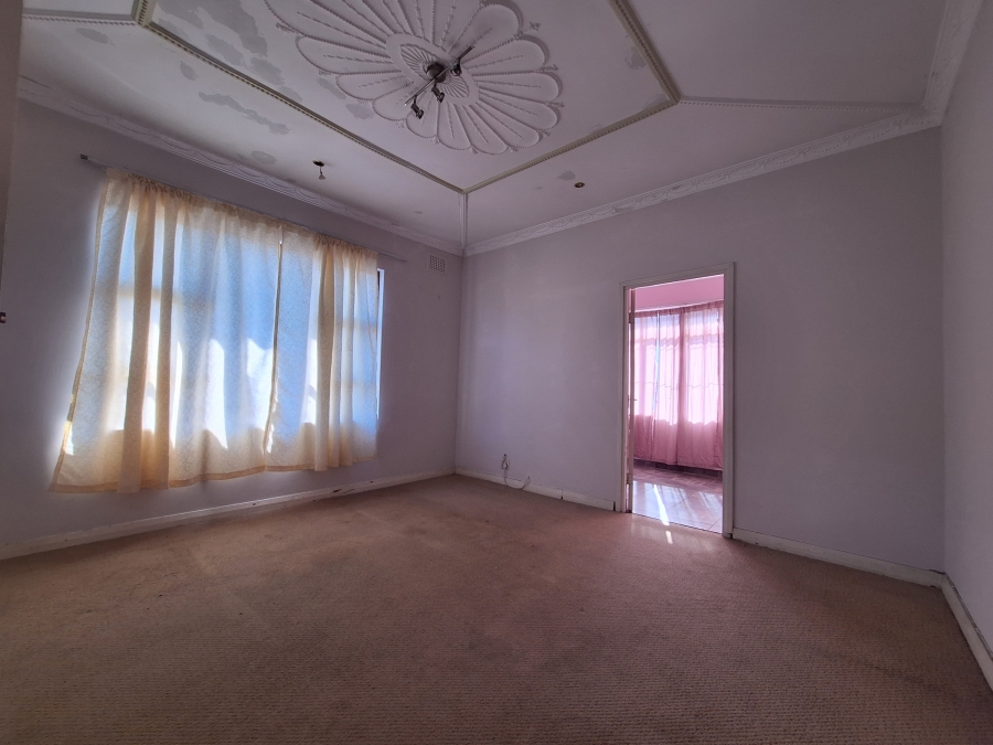 2 Bedroom Property for Sale in Umbilo KwaZulu-Natal