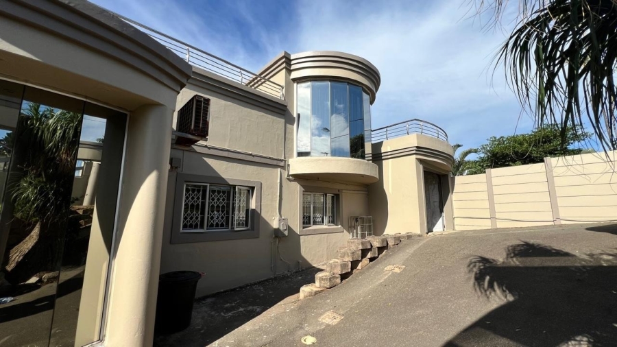 5 Bedroom Property for Sale in Brighton Beach KwaZulu-Natal