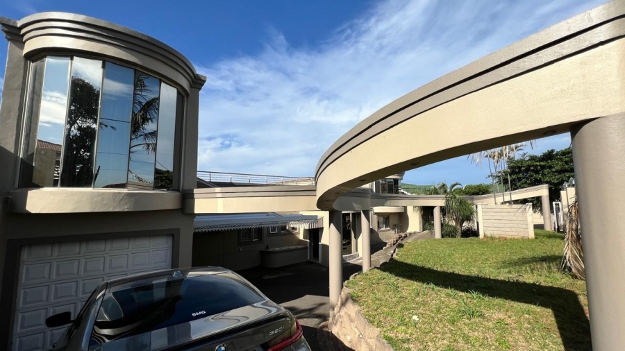 5 Bedroom Property for Sale in Brighton Beach KwaZulu-Natal