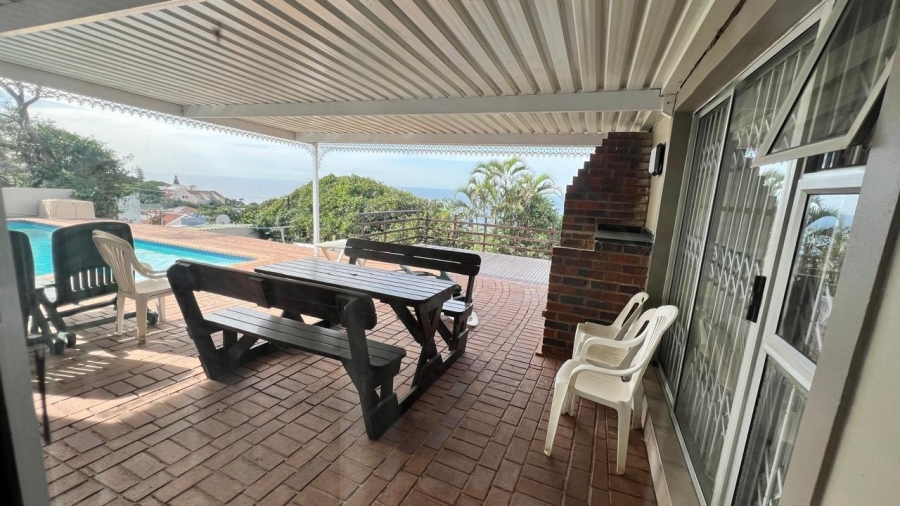 5 Bedroom Property for Sale in Brighton Beach KwaZulu-Natal