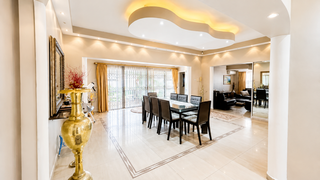 5 Bedroom Property for Sale in Brighton Beach KwaZulu-Natal