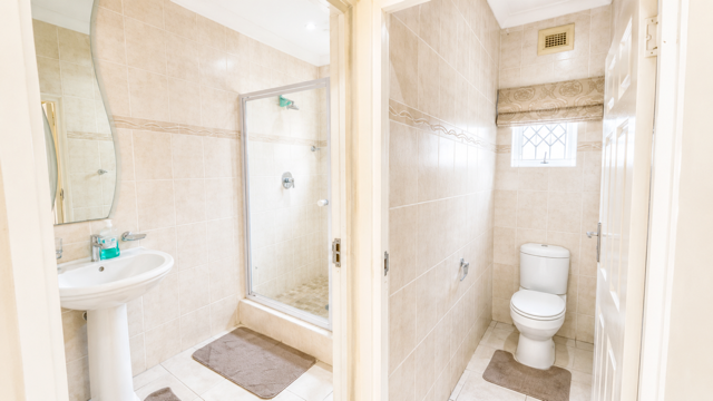 5 Bedroom Property for Sale in Brighton Beach KwaZulu-Natal