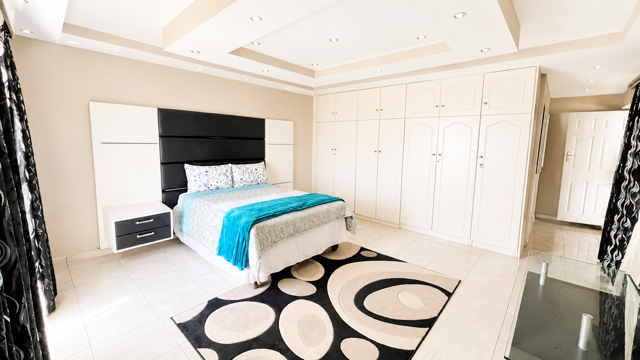 5 Bedroom Property for Sale in Brighton Beach KwaZulu-Natal