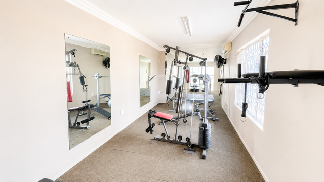 5 Bedroom Property for Sale in Brighton Beach KwaZulu-Natal
