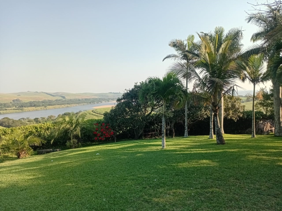 4 Bedroom Property for Sale in Tugela Mouth KwaZulu-Natal