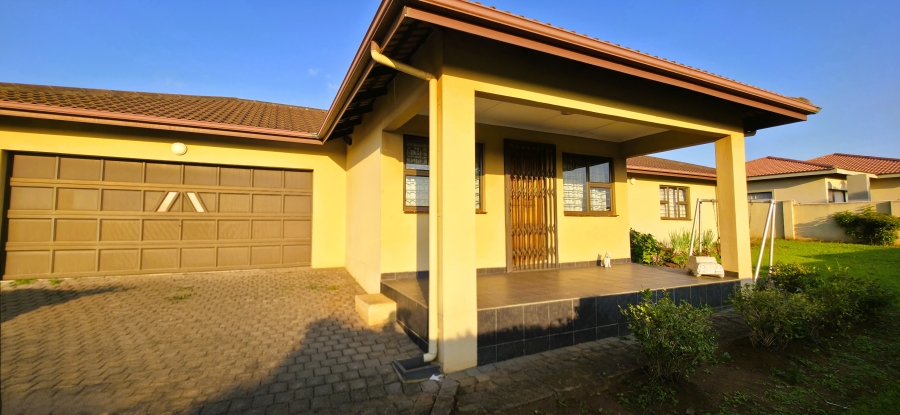 3 Bedroom Property for Sale in ZSM Industrial KwaZulu-Natal