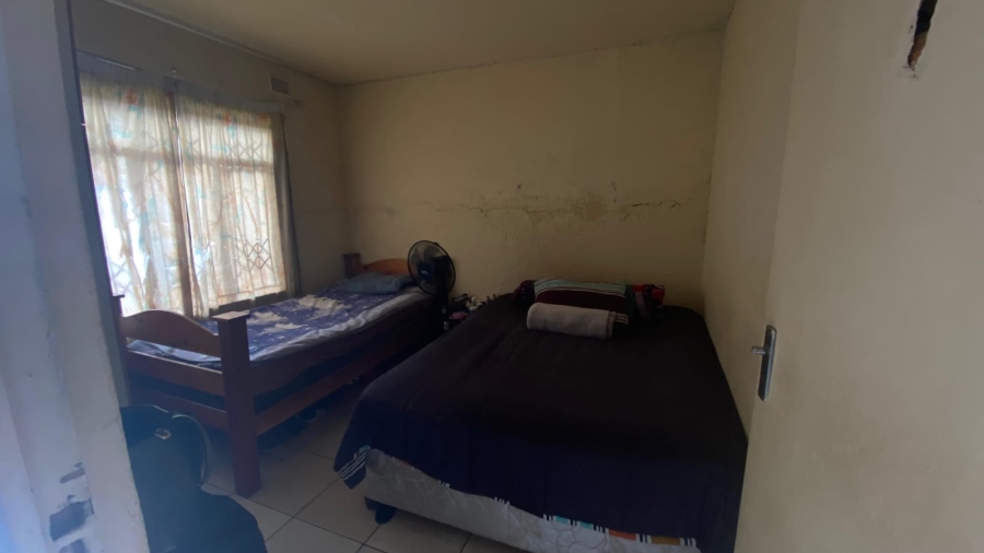 3 Bedroom Property for Sale in Umlazi KwaZulu-Natal