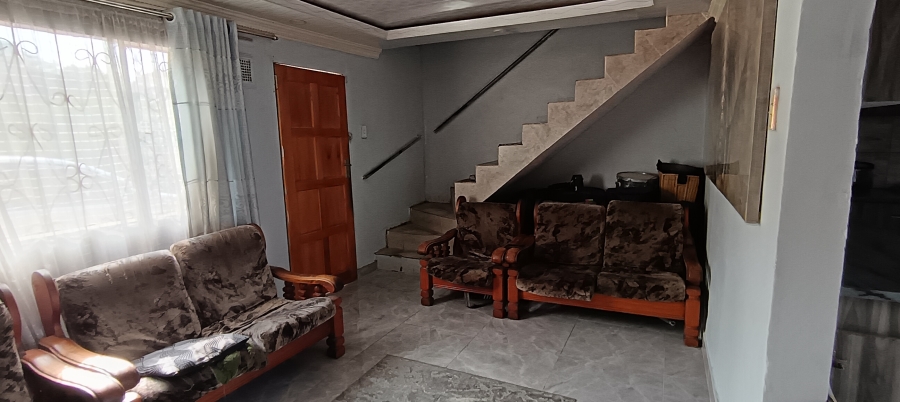 2 Bedroom Property for Sale in Redfern KwaZulu-Natal