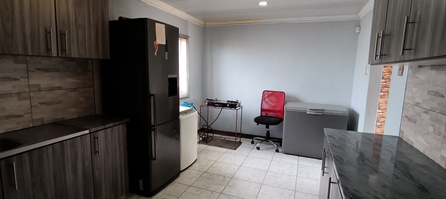 2 Bedroom Property for Sale in Redfern KwaZulu-Natal