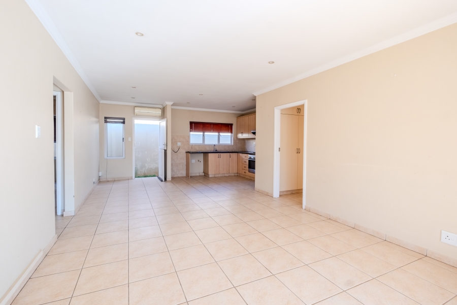 3 Bedroom Property for Sale in Broadlands KwaZulu-Natal