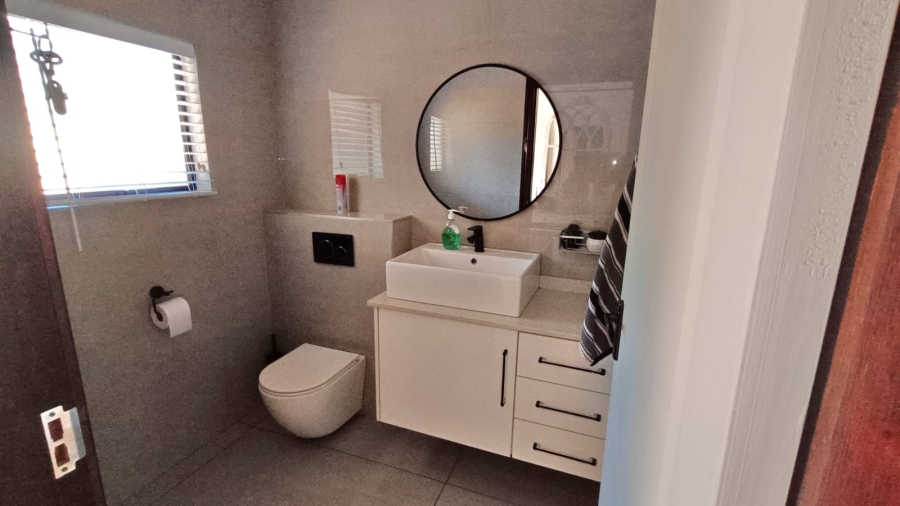 3 Bedroom Property for Sale in Seaward Estate KwaZulu-Natal