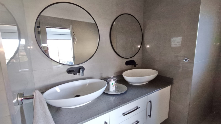 3 Bedroom Property for Sale in Seaward Estate KwaZulu-Natal